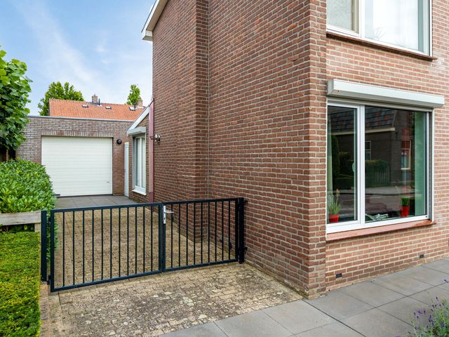 Heischeutstraat 21, Oss