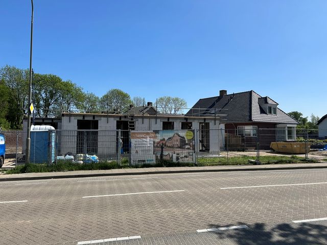 Meester van Coothstraat 12B, Lith