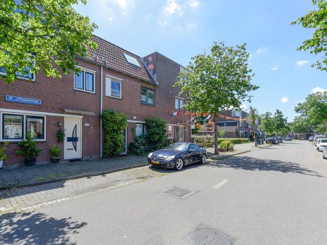 Dr. J. Presserstraat 255, 'S-Gravenhage