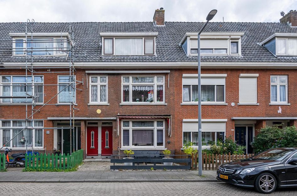 Nieuwenhoornstraat 64A