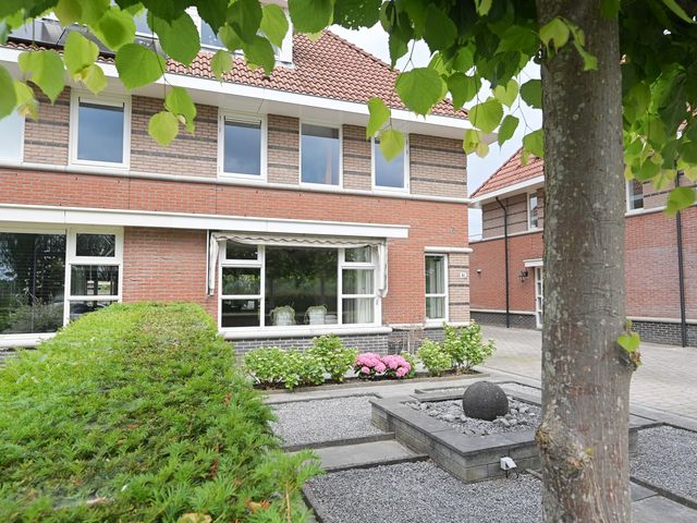 Linnaeusstraat 41, Poortugaal