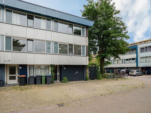 Reutumbrink 33, Enschede