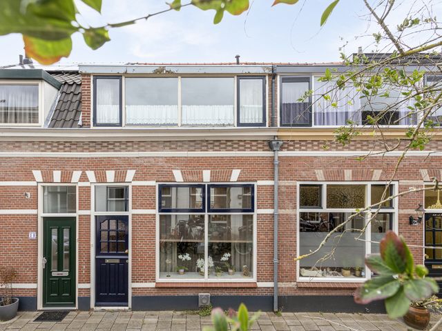 Rijndijkstraat 32, Leiden