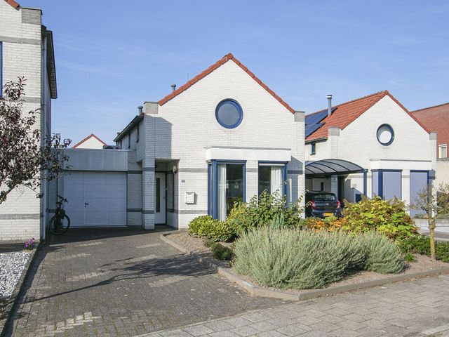 Moesemanstraat 34, Nederweert