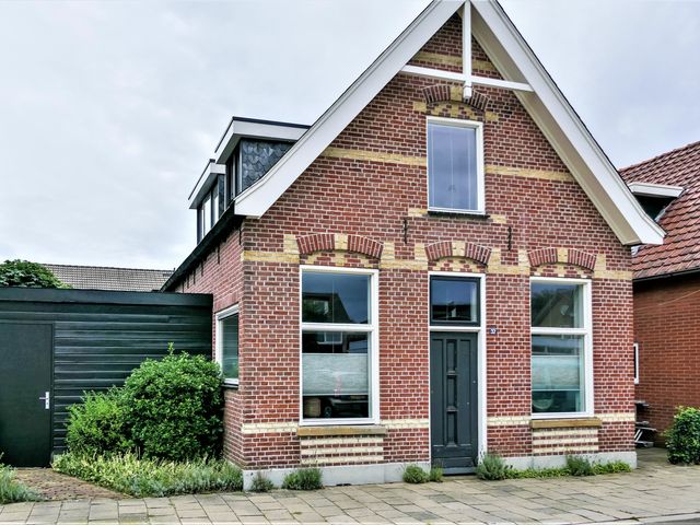 Javastraat 32, Hengelo