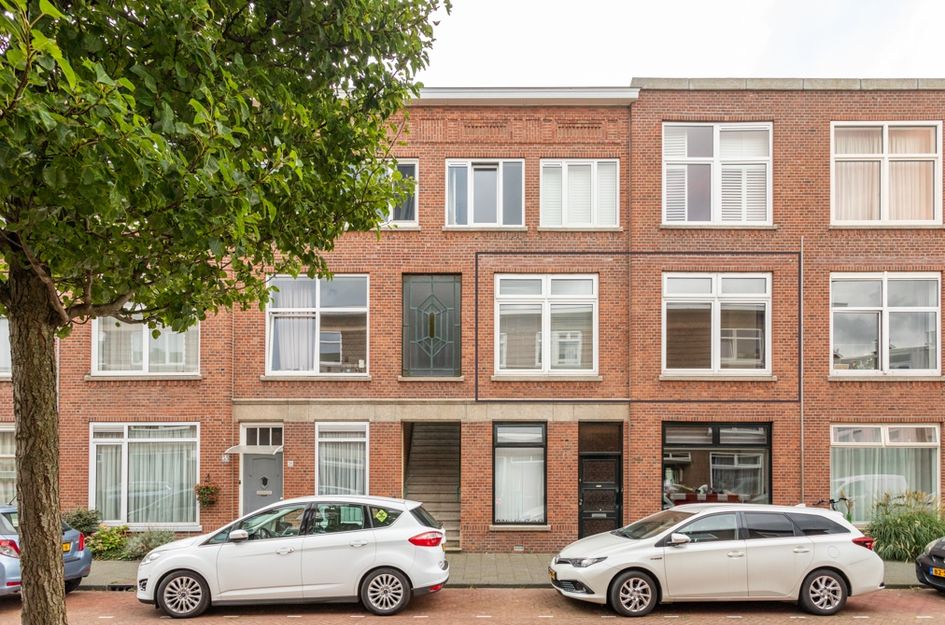 De Vriesstraat 27