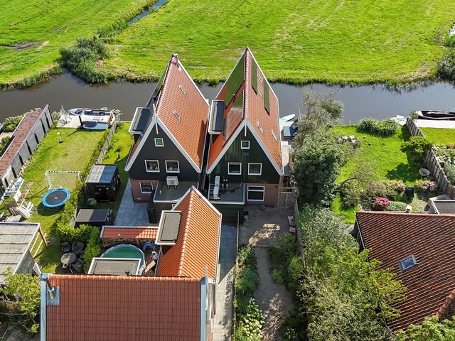 Zuiderwouder Dorpsstraat 60, Zuiderwoude