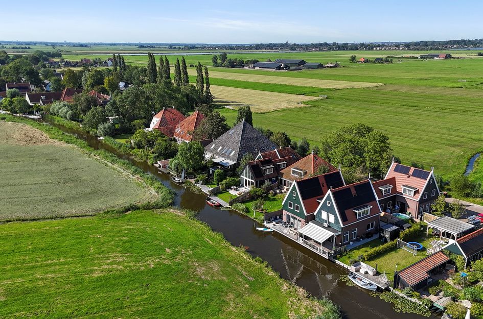 Zuiderwouder Dorpsstraat 60