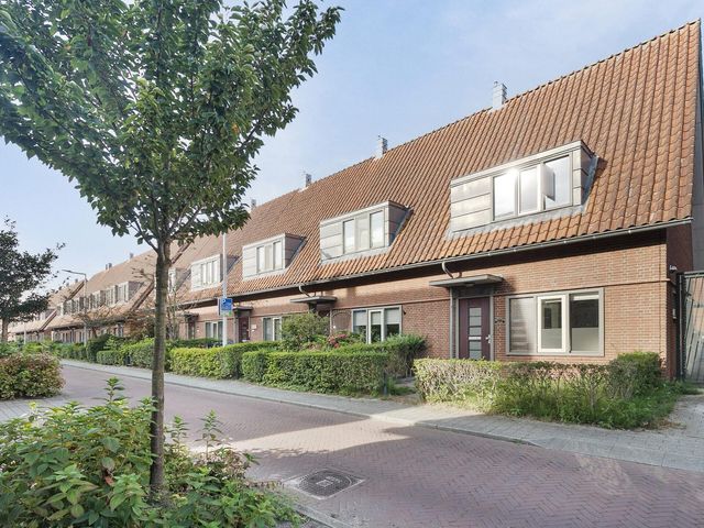 Meiendaal 45, Rotterdam