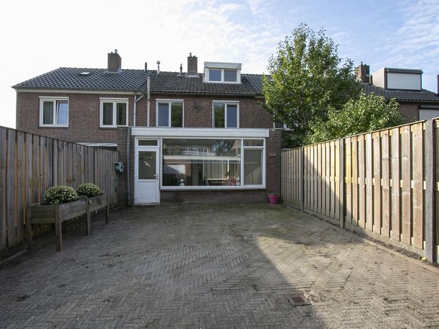 Charlotte van Bourbonstraat 41, Weert