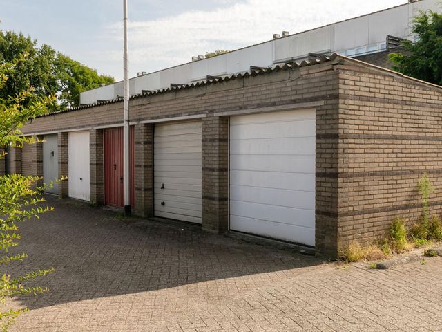 Van Kalmthoutlaan 51, Tilburg