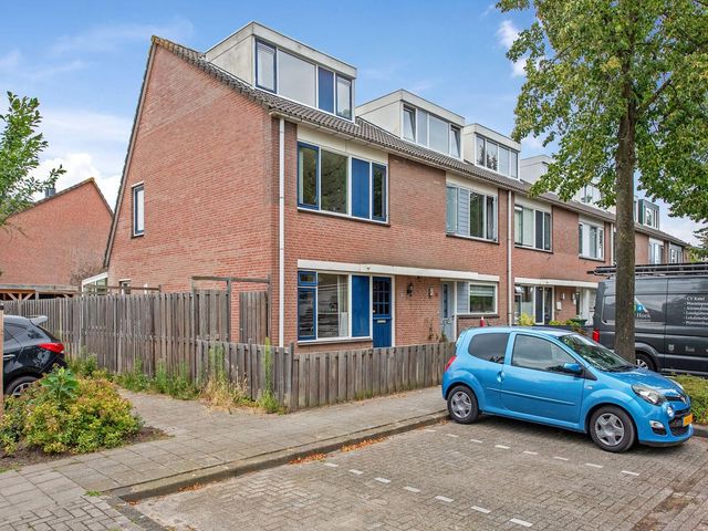 Kristal 29, Zoetermeer