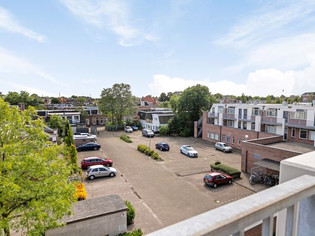 Zuidvliet 390, Leeuwarden