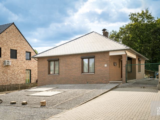 Elerweg 40  , Maaseik