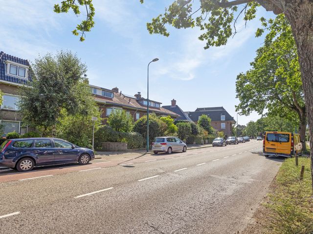 Rhijngeesterstraatweg 112, Oegstgeest