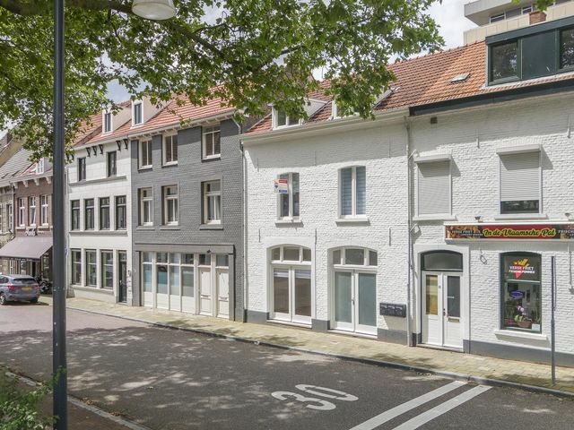 Wilhelminaplein 20, Roermond