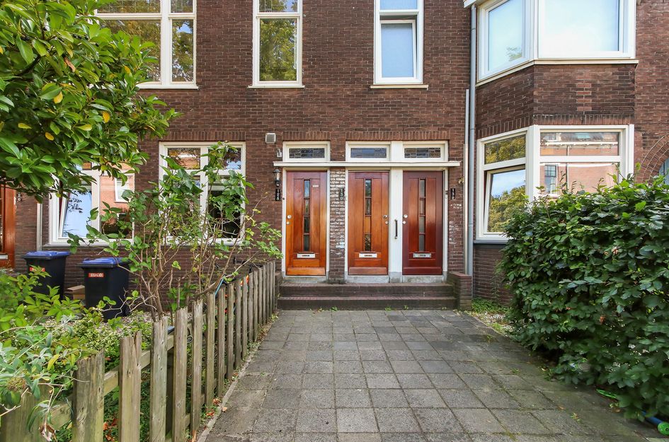 Riouwstraat 128