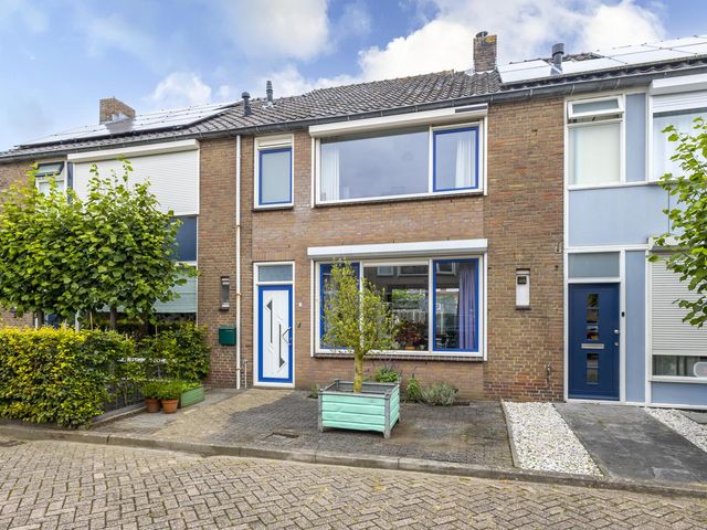 Giessenstraat 3, Hardinxveld-Giessendam