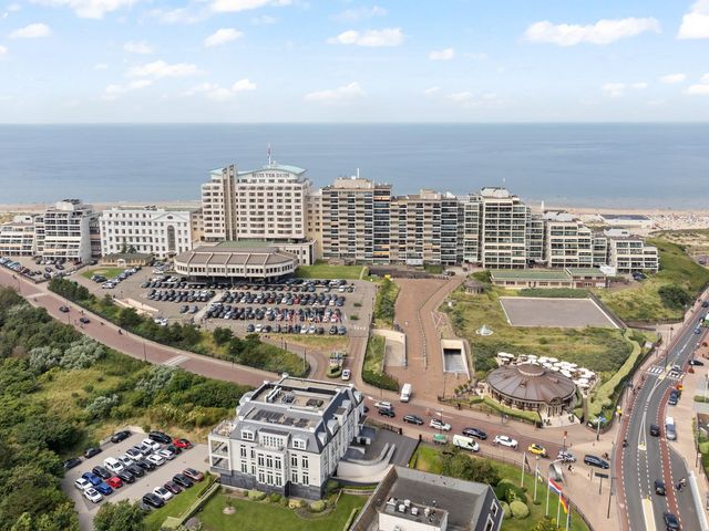 Duinroos 77, Noordwijk