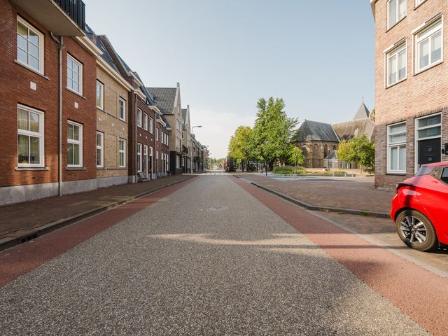 Eerste Heulbrugstraat 21, Spijkenisse