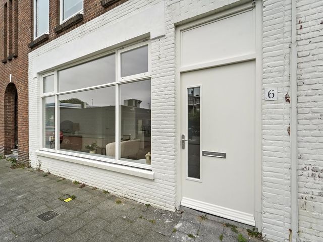 Lijsterbesplein 6, 'S-Gravenhage