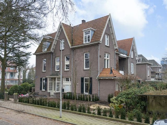 Van der Duyn van Maasdamlaan 1 4, Arnhem