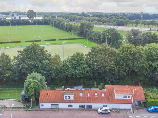 Strijenseweg 102, 's-Gravendeel