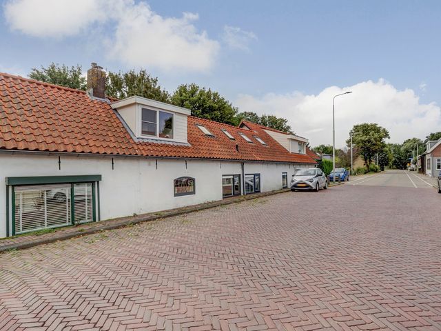 Strijenseweg 102, 's-Gravendeel