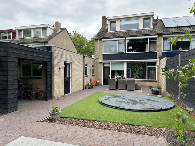 De Riethoek 6, Veenendaal