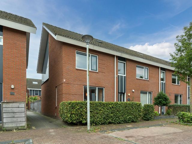 Bultkroos 58, Zwolle