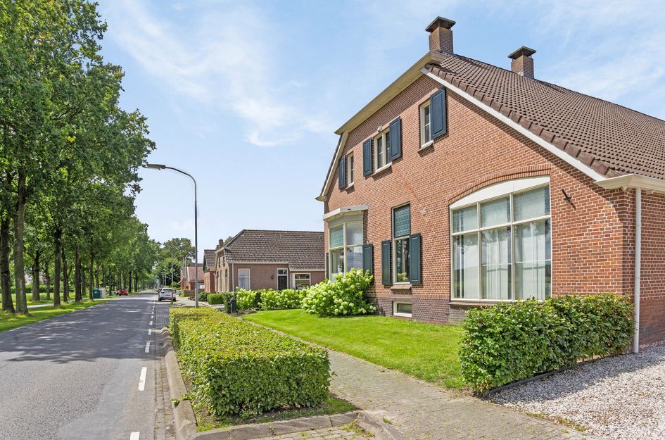 Zuiderdiep 59