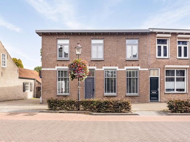 Raadhuisstraat 21, Terheijden