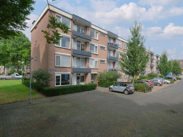 Jozef Israëlsstraat 35, Almelo