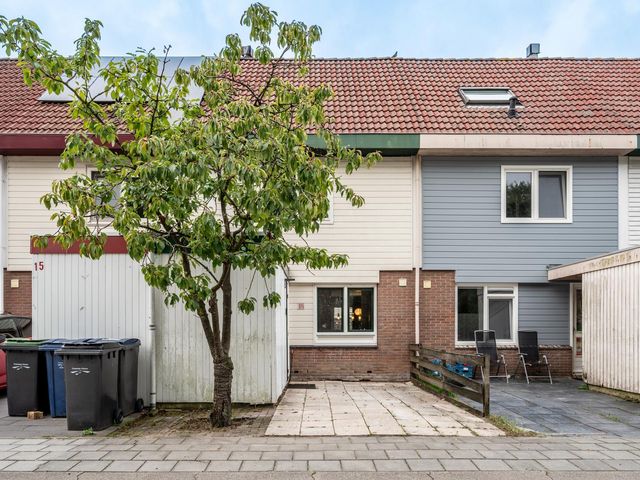 Oosterhoutstraat 17, Almere