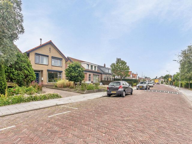 Lewestraat 49, Kloetinge