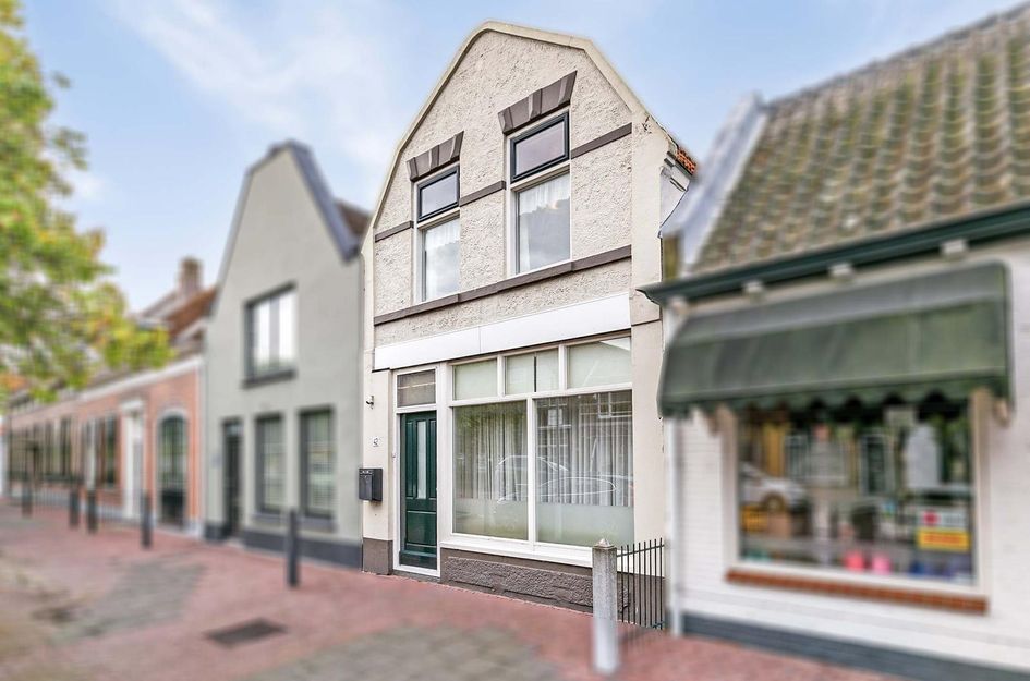 Voorstraat 42