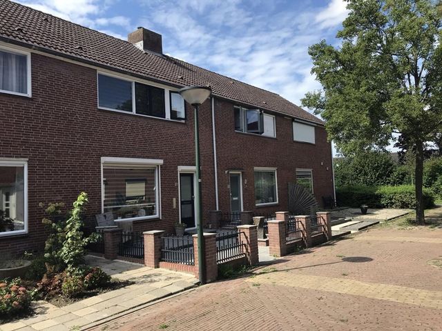 Weelhoekstraat 37, Oud-Vossemeer