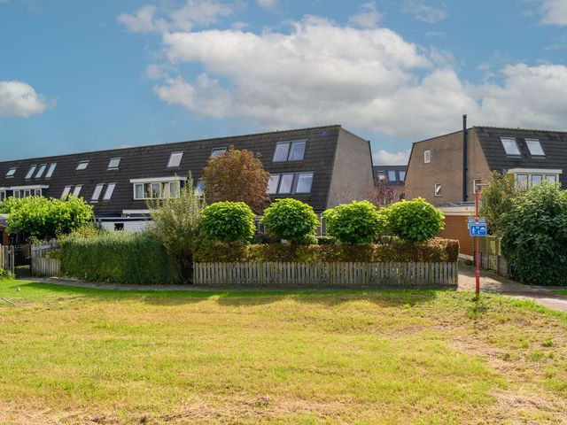 Vletkade 32, Zoetermeer