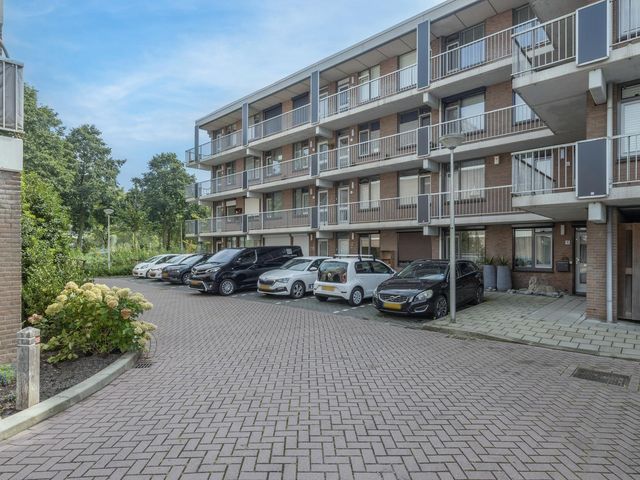 Heuvellaan 74, Gouda