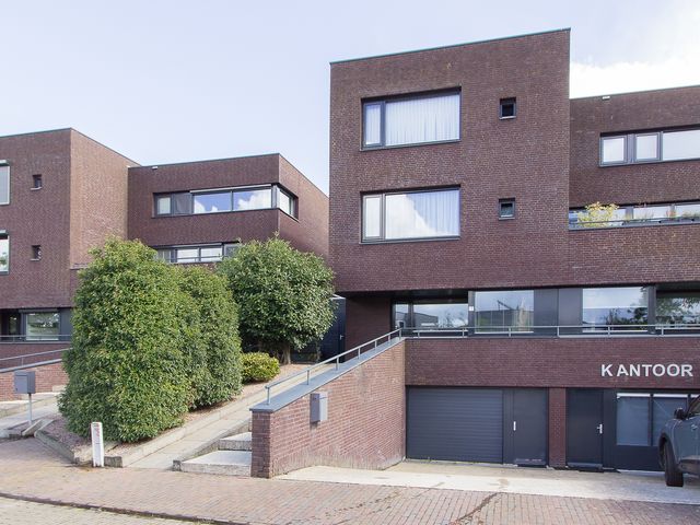 Villa Waterviolier 13, Waalwijk