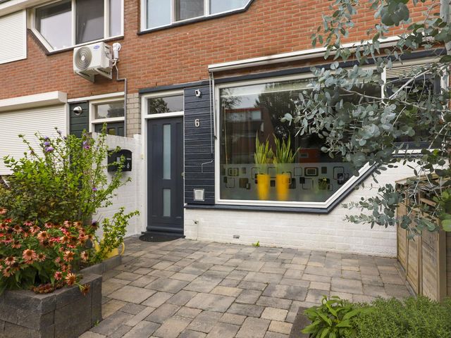 Bladelstraat 6, Arnhem