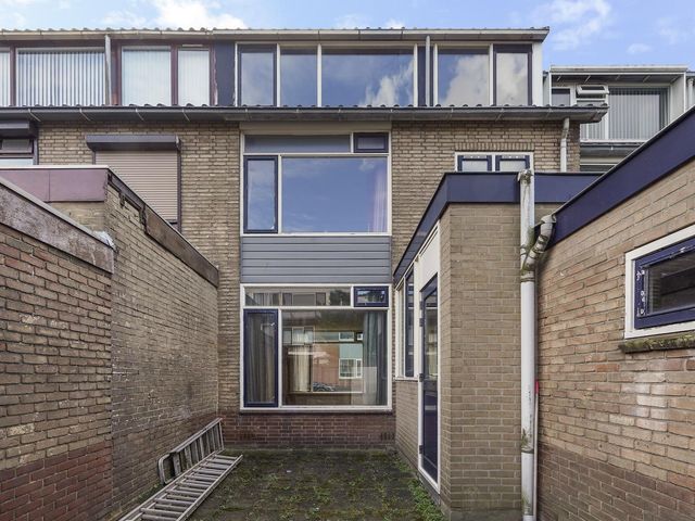 Machteld v Raaphorststraat 9, Naaldwijk