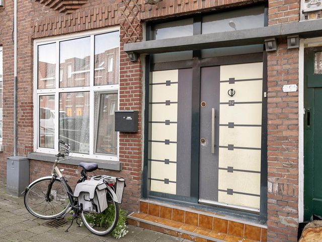 Aleidastraat 97, Schiedam