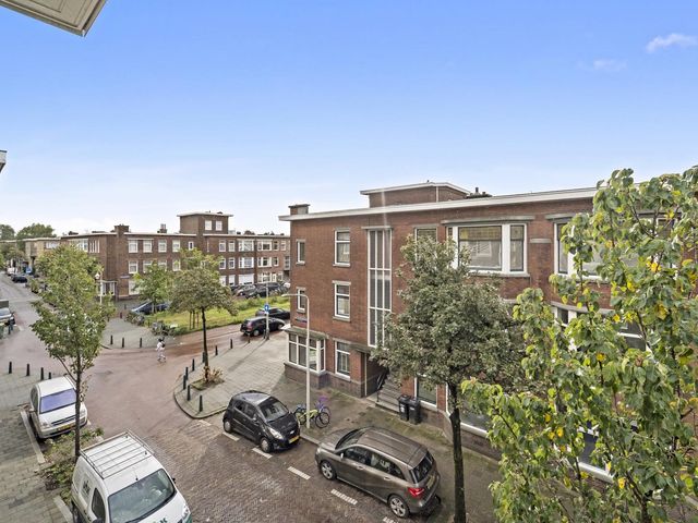 Jan ten Brinkstraat 151, 'S-Gravenhage