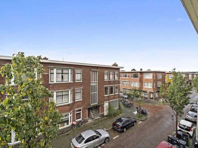 Jan ten Brinkstraat 151, 'S-Gravenhage