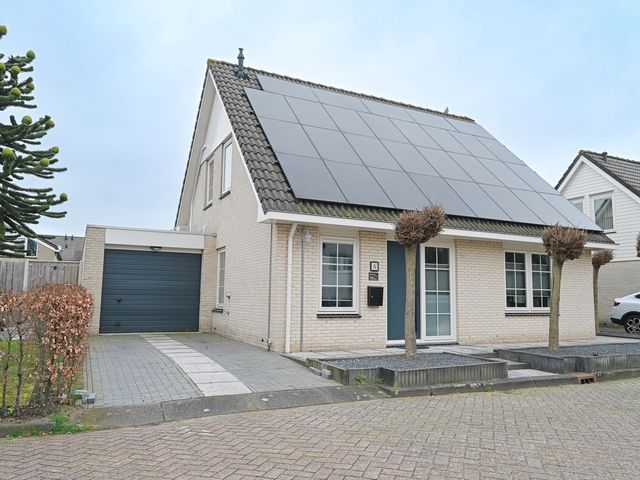 Johanna Naberstraat 6, Spijkenisse