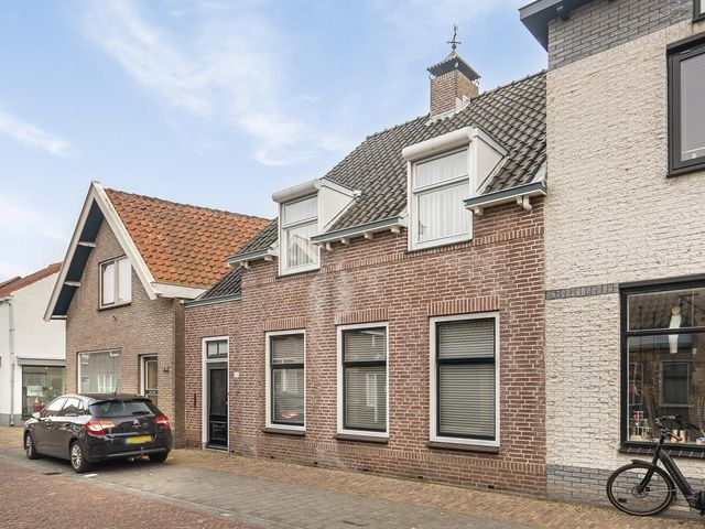 Dorpsstraat 72, Heinkenszand