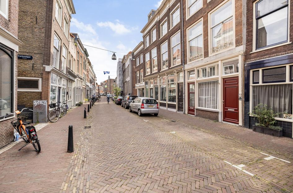 Voorstraat 64