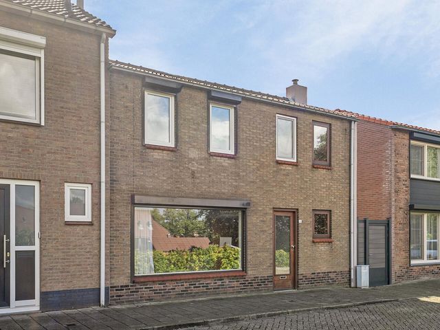 Polenstraat 18, Axel