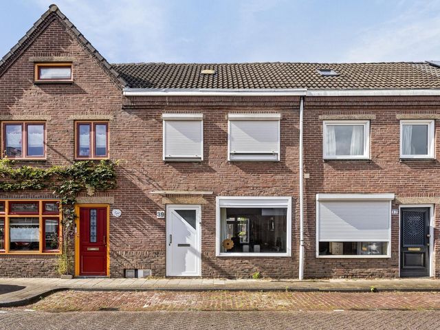 Van Alkemadestraat 39, Tilburg